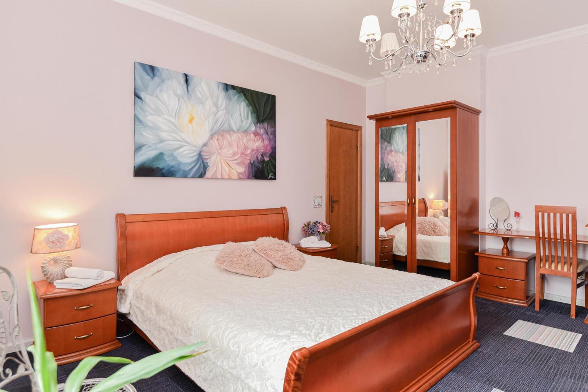 Hotel Jugend With Self Check-In Liepaja Exterior photo